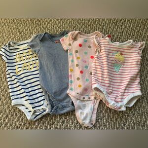 Adorable set of onesies